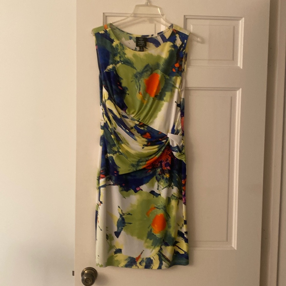 Suzi Chin multicolor round neck sheath dress.